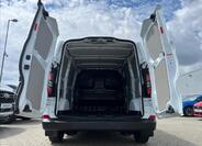 Ford Transit Custom 12