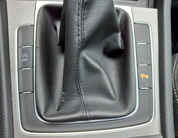 Volkswagen Golf 25