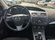 Mazda 3 7