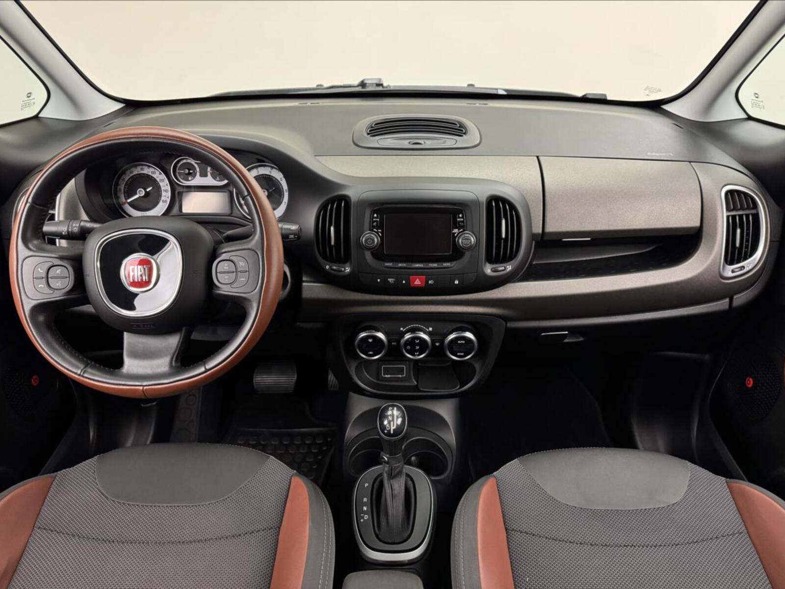 Fiat 500L 7