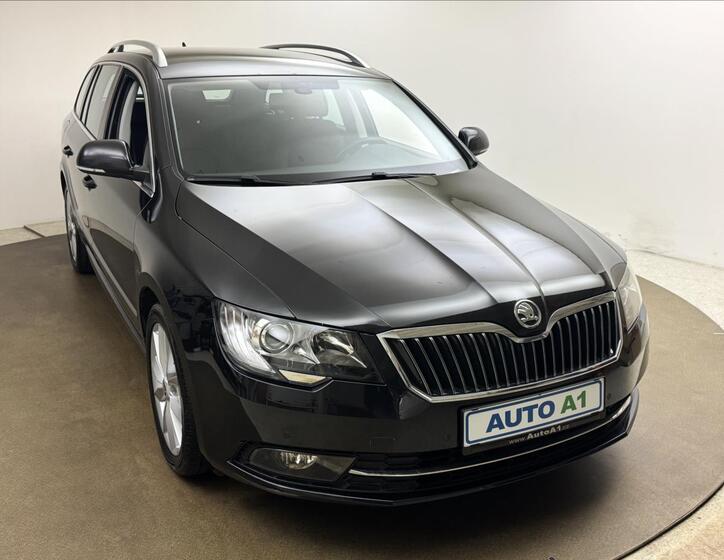 Škoda Superb 3