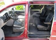 Chrysler Town & Country 7