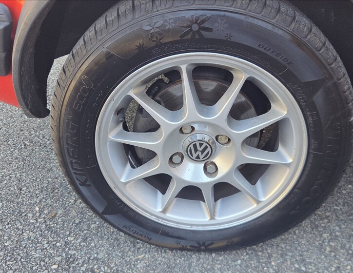 Volkswagen Golf 9