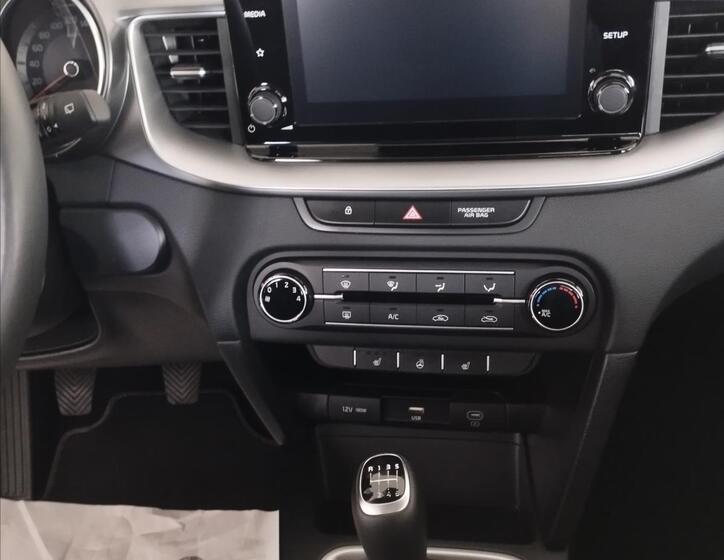 KIA Ceed 9