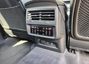 Audi Q7 11