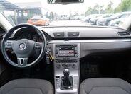 Volkswagen Passat 24