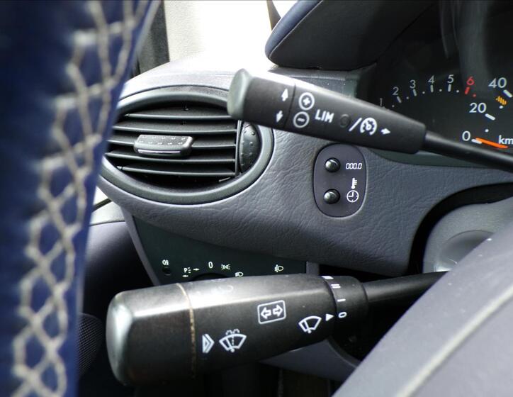 Mercedes-Benz Třídy A 12
