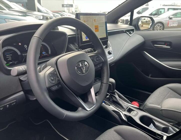 Toyota Corolla 5