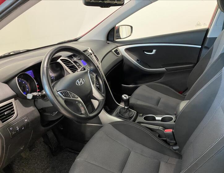 Hyundai i30 5