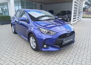 Toyota Yaris 8