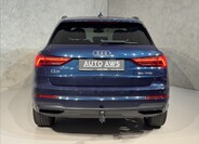Audi Q3 8