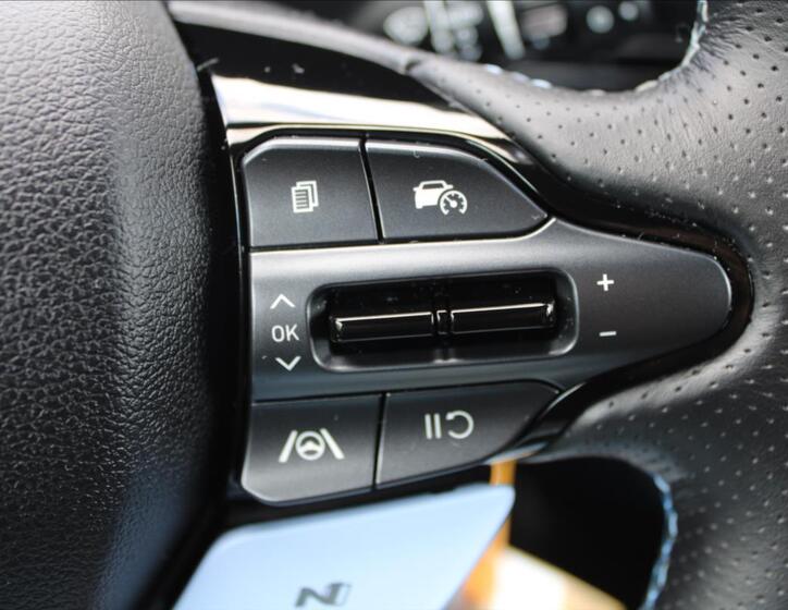 Hyundai i20 23