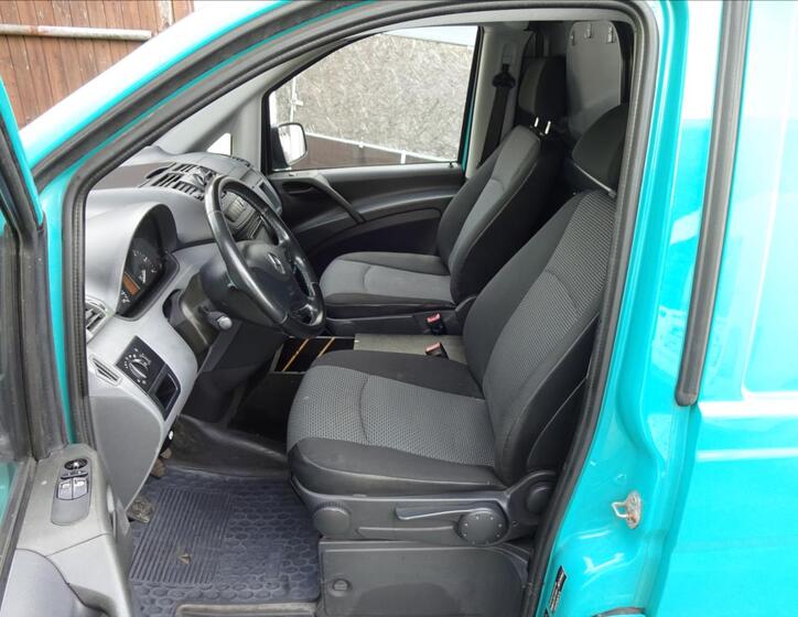 Mercedes-Benz Vito 16