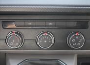 Volkswagen Transporter 22