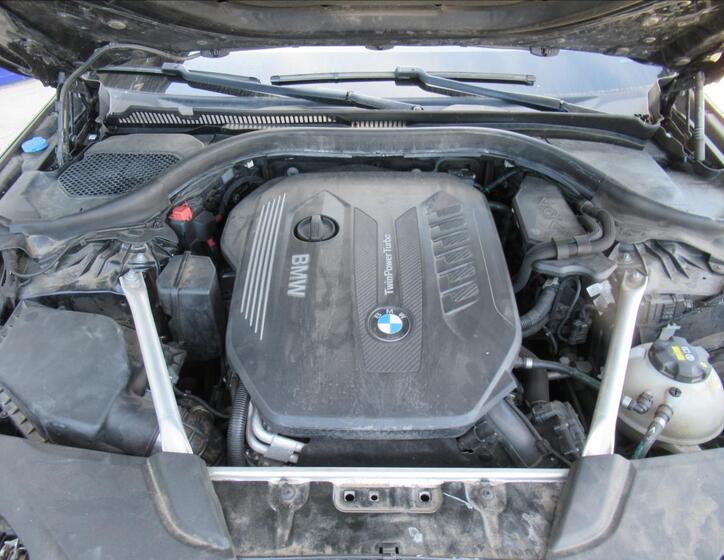 BMW Řada 5 24