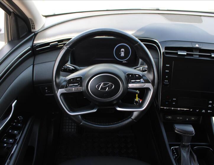 Hyundai Tucson 12