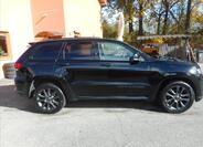 Jeep Grand Cherokee 4