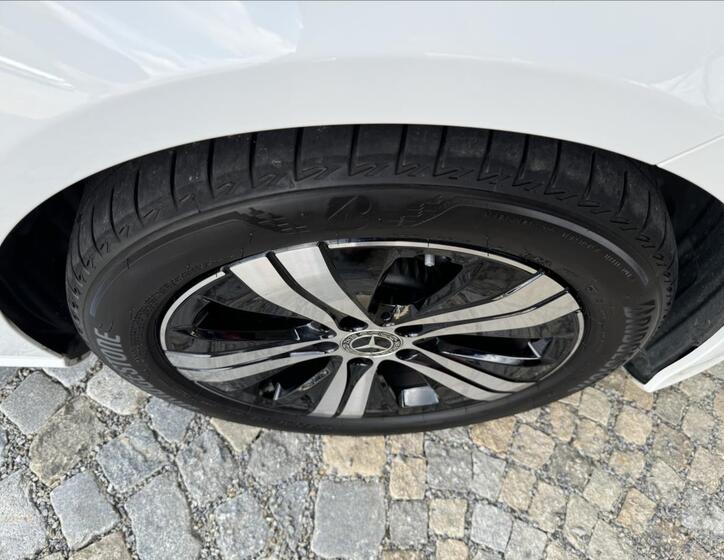 Mercedes-Benz Třídy C 27