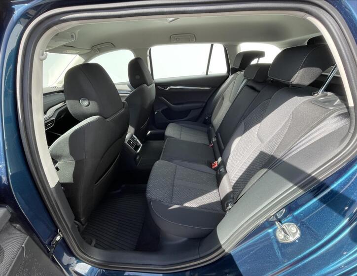 Škoda Octavia 16