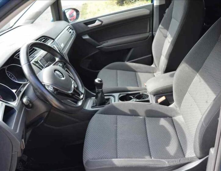 Volkswagen Touran 18