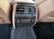 BMW Řada 7 18