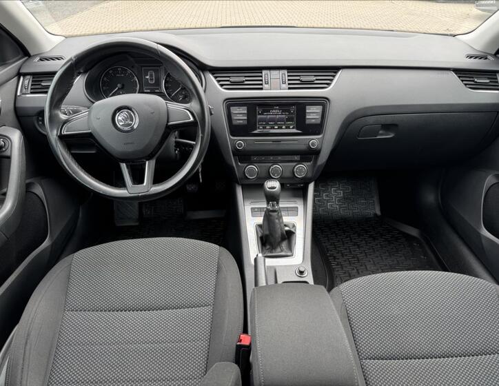 Škoda Octavia 13