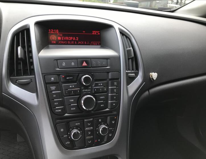 Opel Astra 10