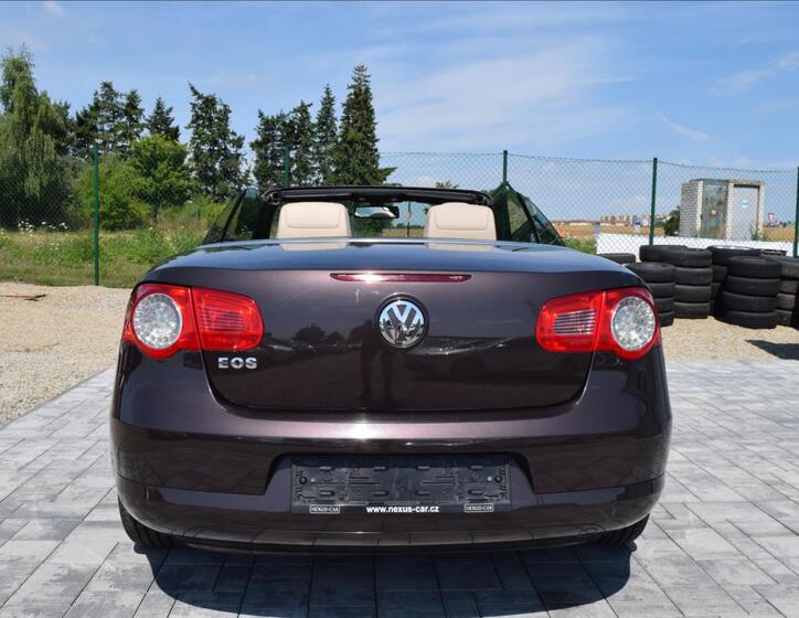 Volkswagen EOS 6