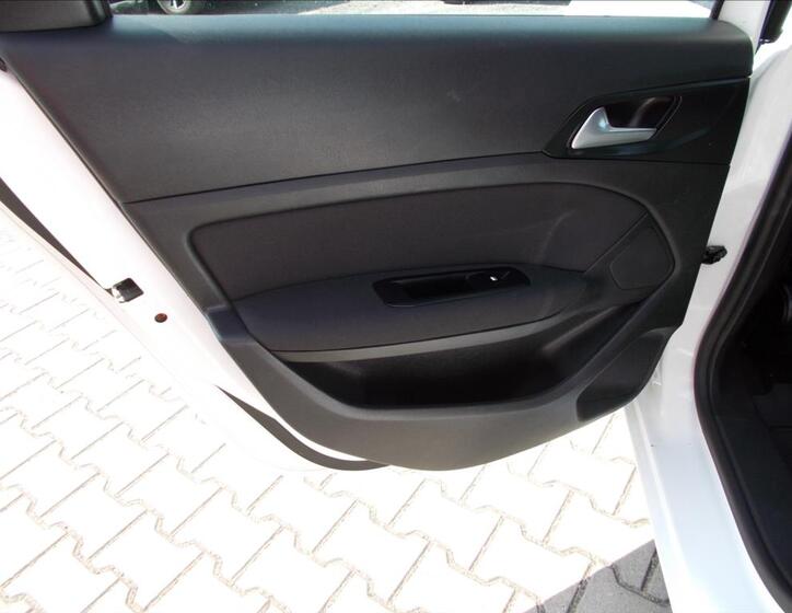 Peugeot 308 17