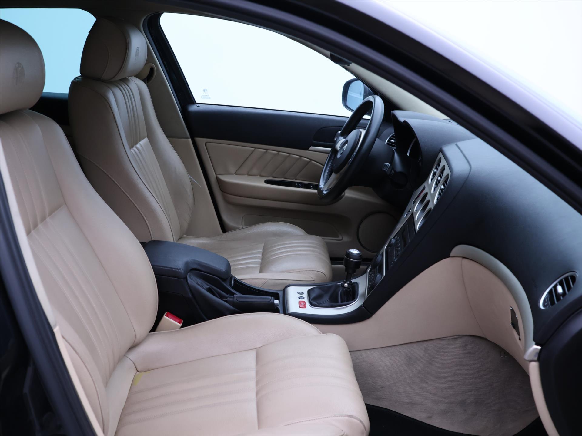 Alfa Romeo 159