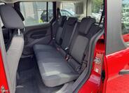 Ford Tourneo Connect 12