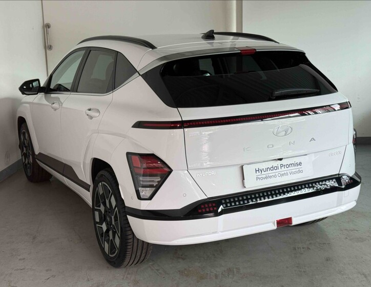 Hyundai Kona 6