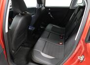 Peugeot 2008 8