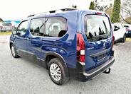 Peugeot Rifter 8