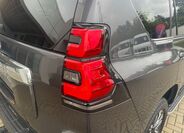 Toyota Land Cruiser 28