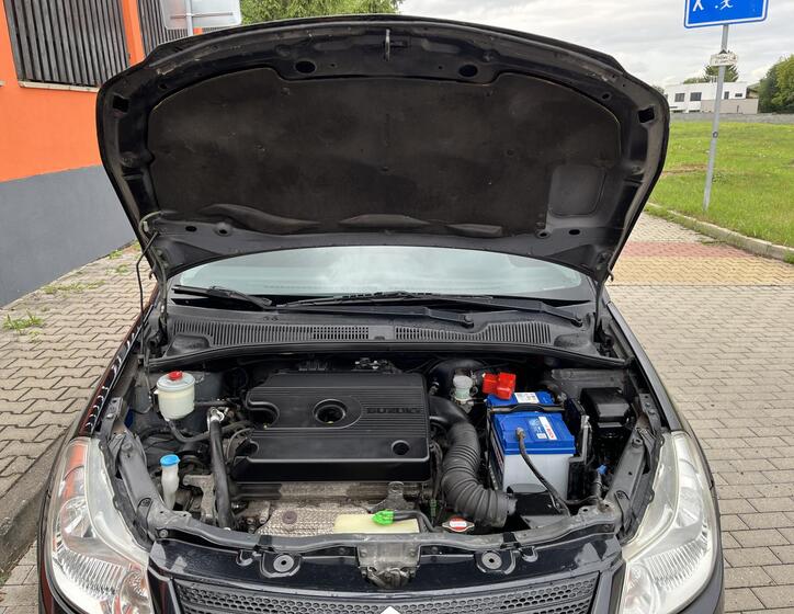 Suzuki SX4 26