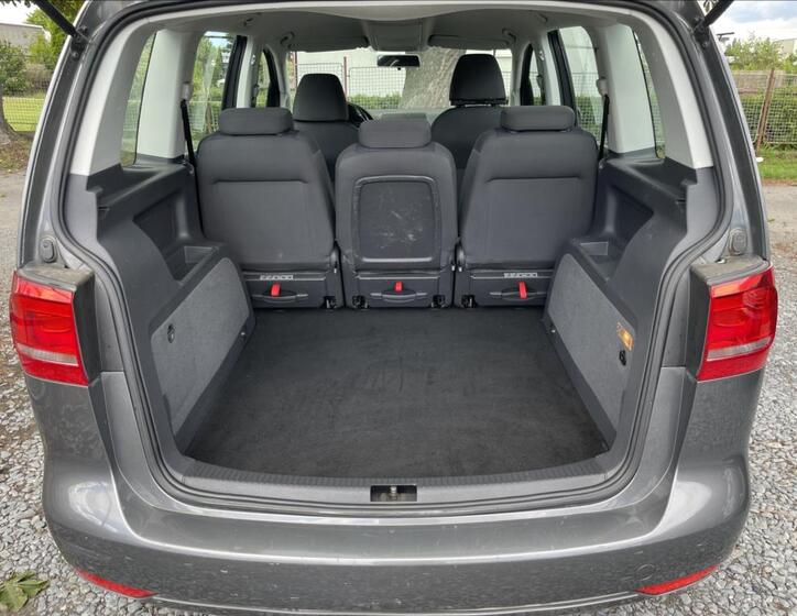 Volkswagen Touran 38