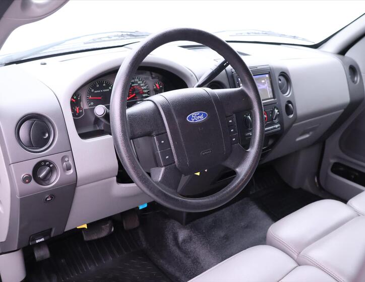 Ford F-150 25