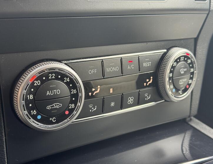 Mercedes-Benz GLK 31