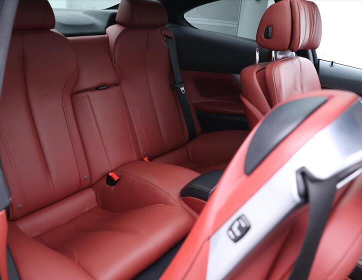 BMW Řada 6 16
