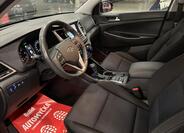 Hyundai Tucson 13