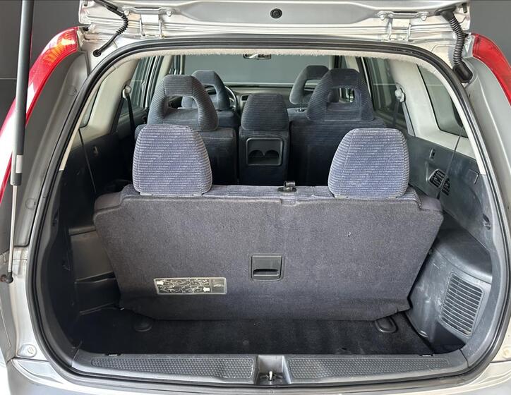 Honda Stream 14