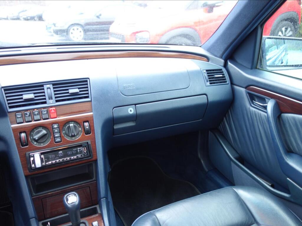 Mercedes-Benz Třídy C 20