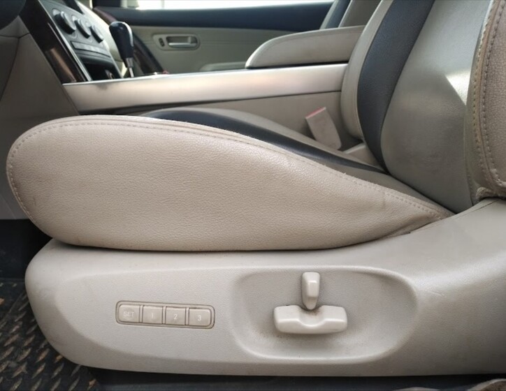 Mazda CX-9 8