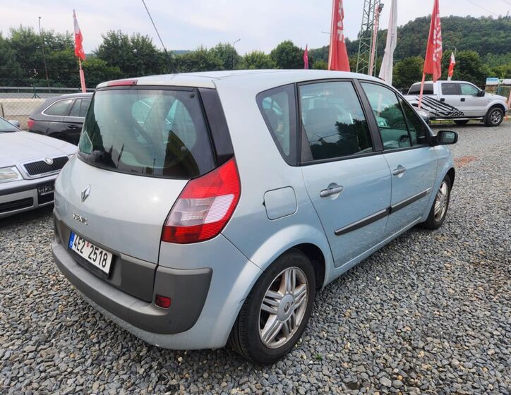 Renault Scénic 10