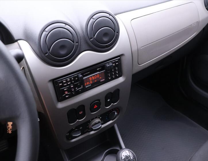 Dacia Sandero 17