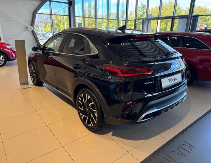 KIA XCeed 5