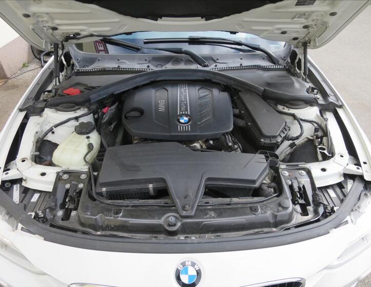 BMW Řada 3 12