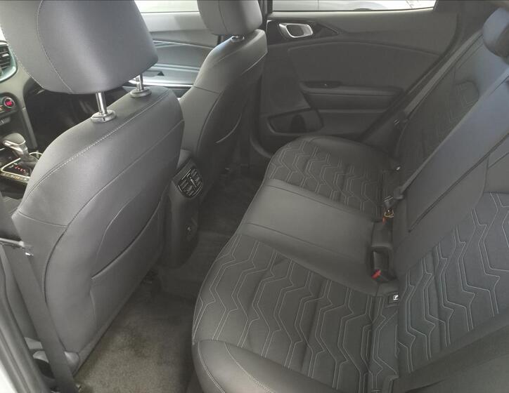 KIA XCeed 9