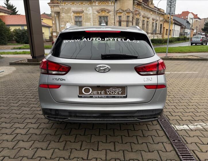 Hyundai i30 5